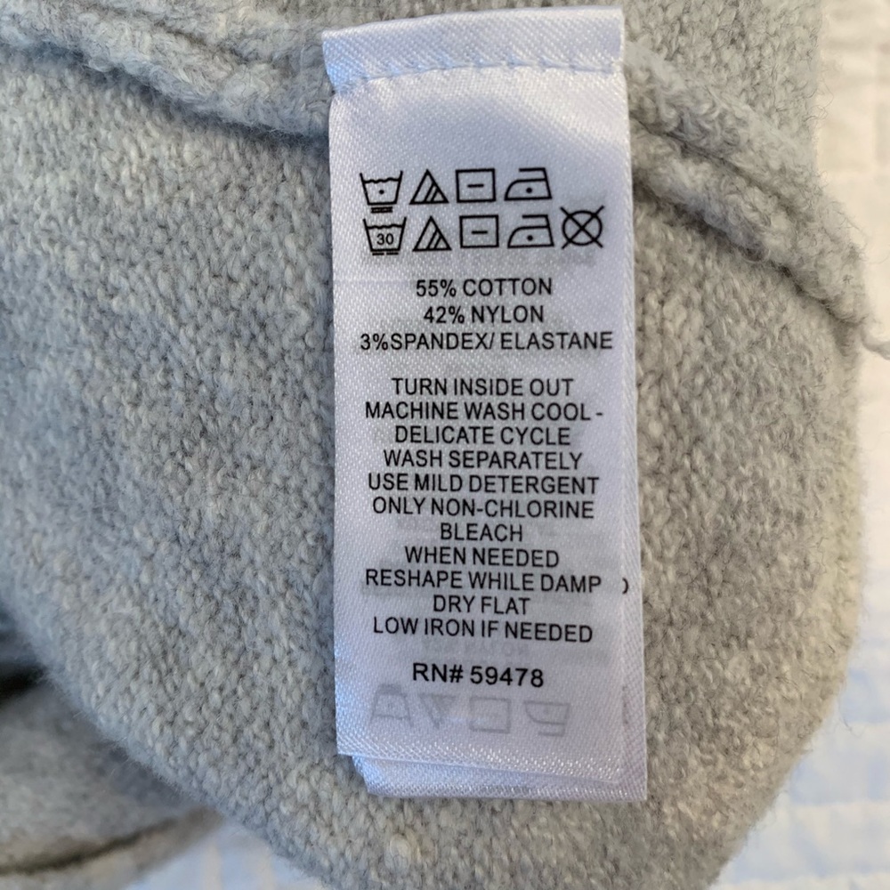 Ballet Sweater - Picture 5 of 5